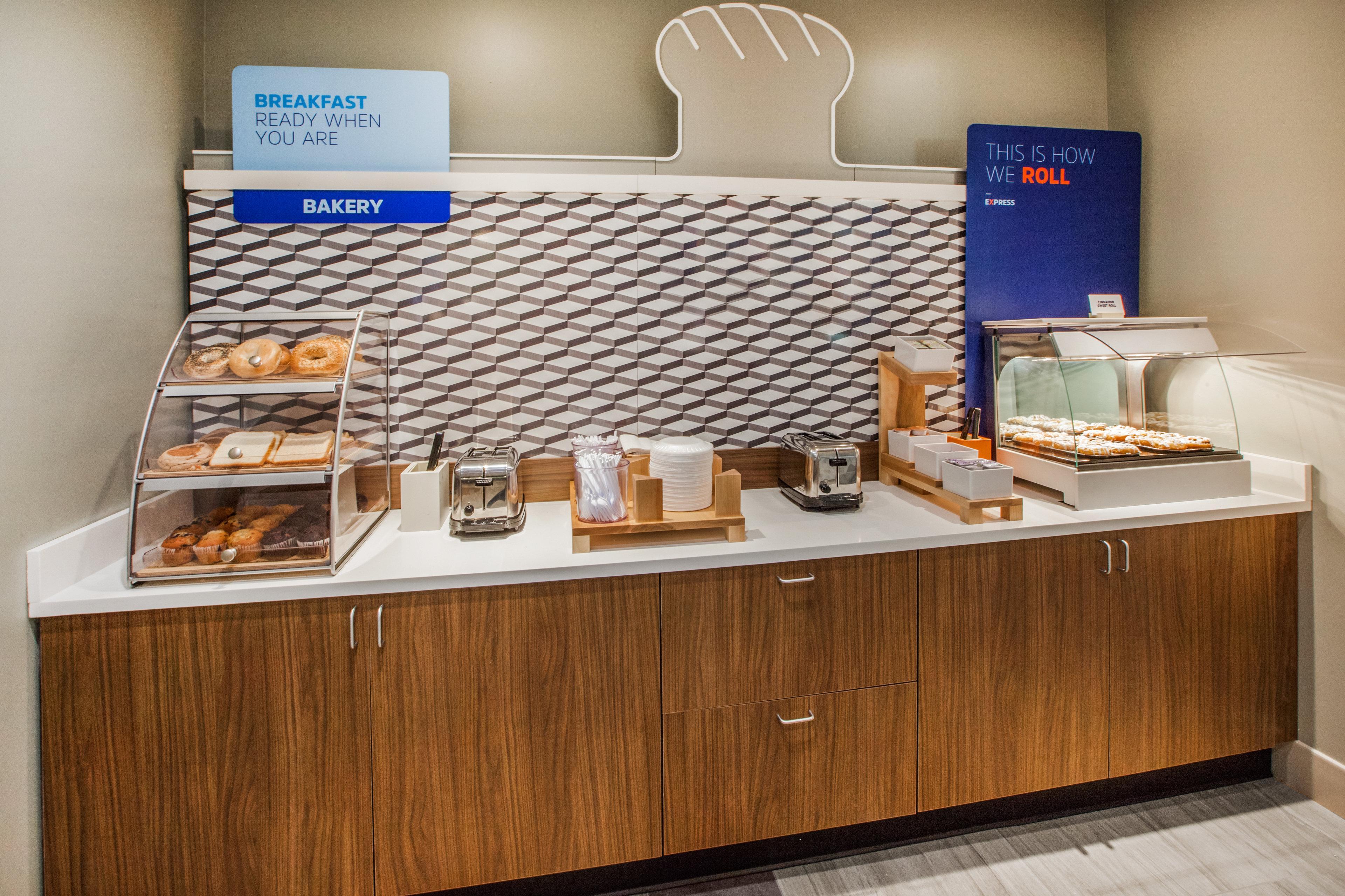 Holiday Inn Express & Suites Medina By Ihg Екстер'єр фото